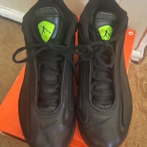 Nike Black & Green Men size 8.5 G6 shoes